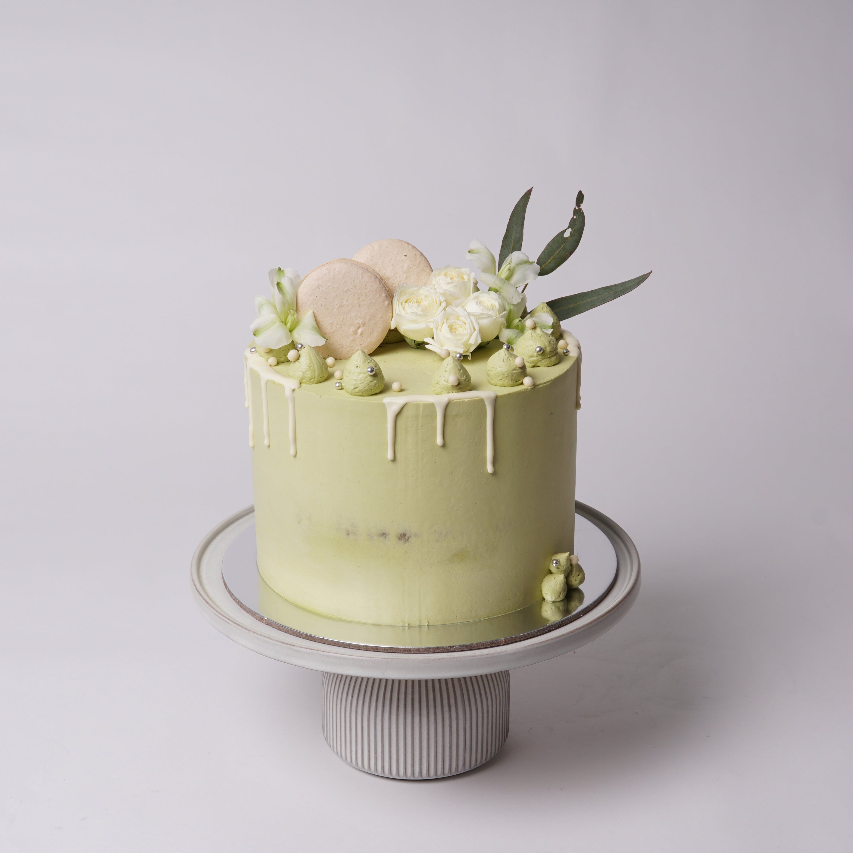 Our Signature Double Tier Millé Crepe Cake for special occasions 〰️ This  one is in Matcha & Adzuki and fresh florals 🌸 Our custom cakes … |  Instagram