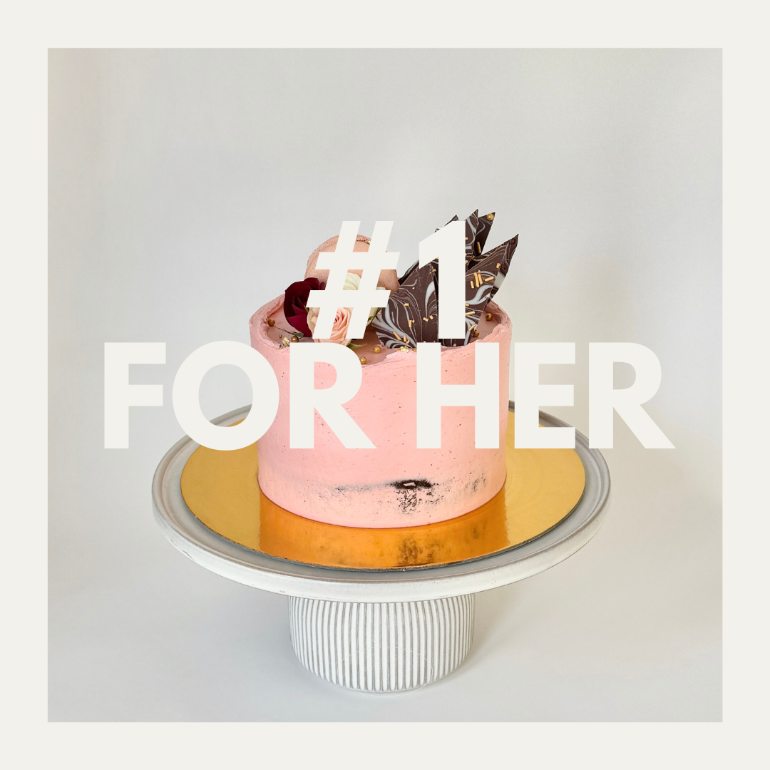 [#1 FOR HER] CHOCOLATE & STRAWBERRY CAKE