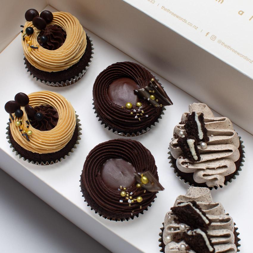 [TOMORROW] CHOCOLATE FLAVOURS CUPCAKES SET