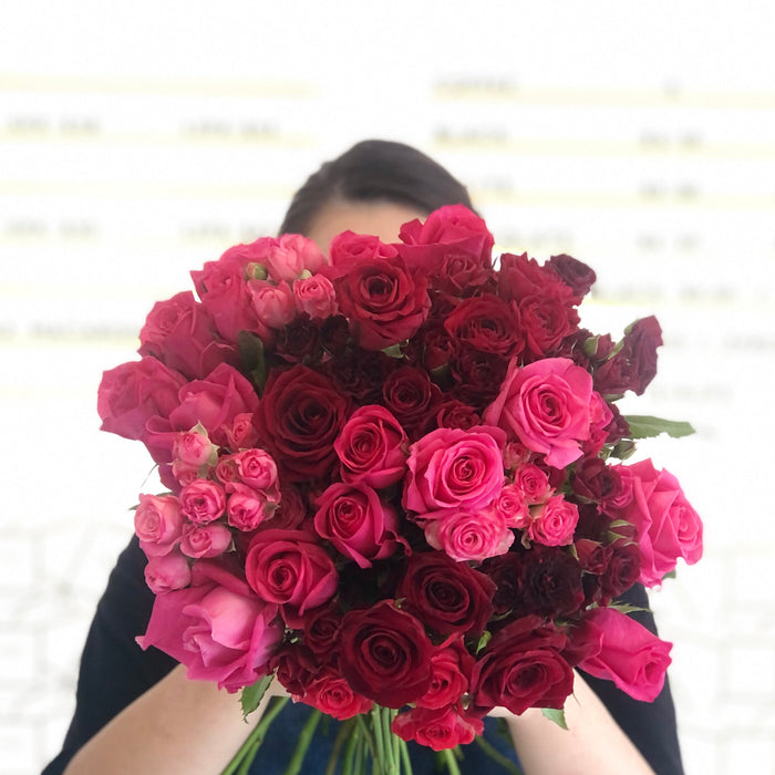 2025 VALENTINES RED x HOT PINK ROSES